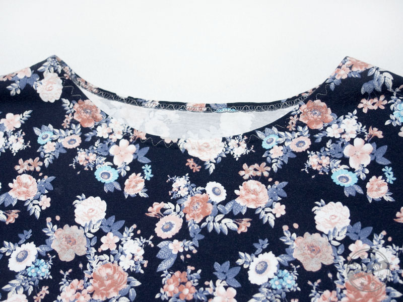 EGGsclusiv: Shirt nähen für Frauen, Zeitlos - Nähkind, Freebook, kostenlos, Blumenprint